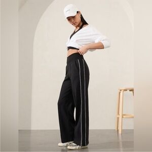 NWT Athleta Venice Track Stripe Wide Leg Pant | Black/White Stripe medium XL